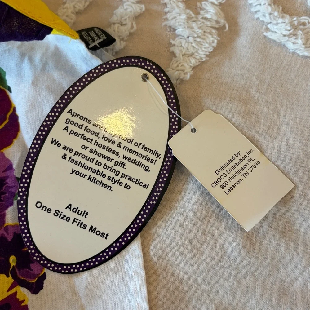 Krazy Kat Apron with Purple and Yellow Pansies Flowers NEW